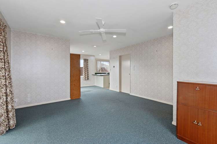 119 Marlow Road Aranui_4