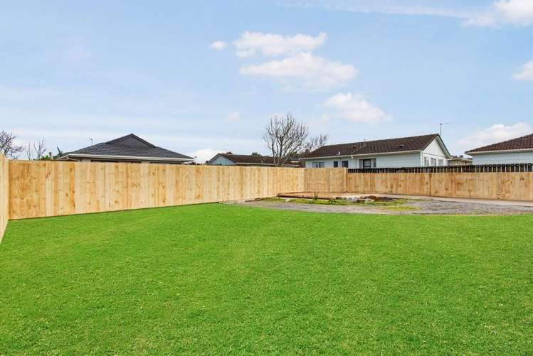 21A York Road Papatoetoe_12