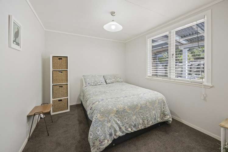 1003 Huia Road Huia_14