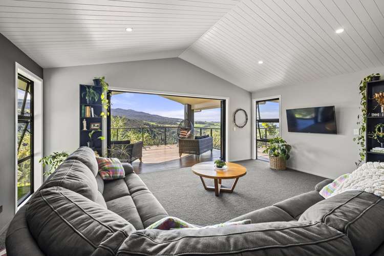 412 Pekanui Road Puketotara_31