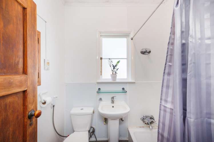 510 Featherston Street Roslyn_11