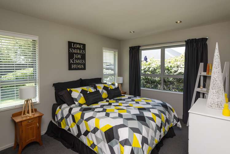 17 Papaumu Green Parklands_11