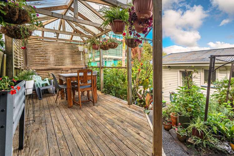 6 Kingsway Avenue Sandringham_1