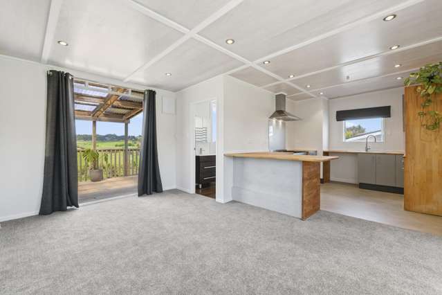 21 Brigitte View Snells Beach_2