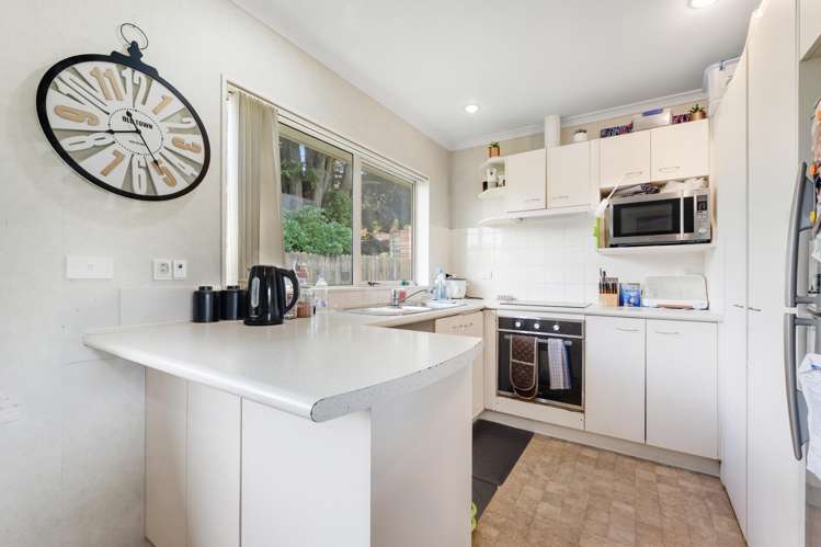 37 Montilla Place Manurewa_8