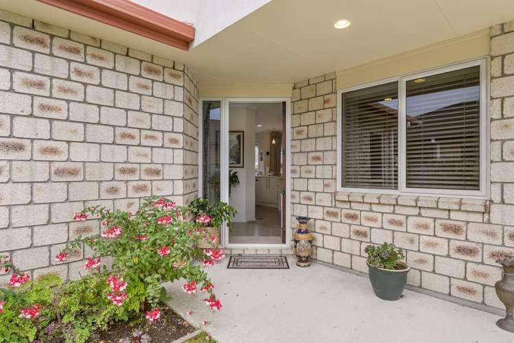 24/100 Millers Road Brookfield_4