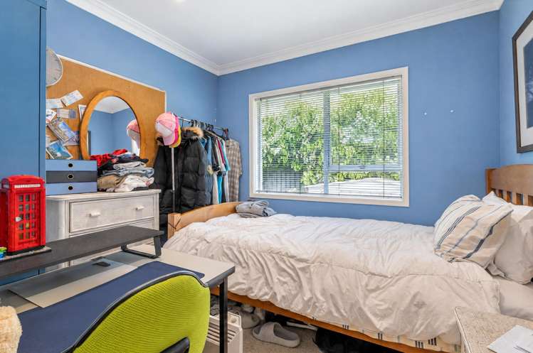 1 and 2, 119 Grand Drive Remuera_20