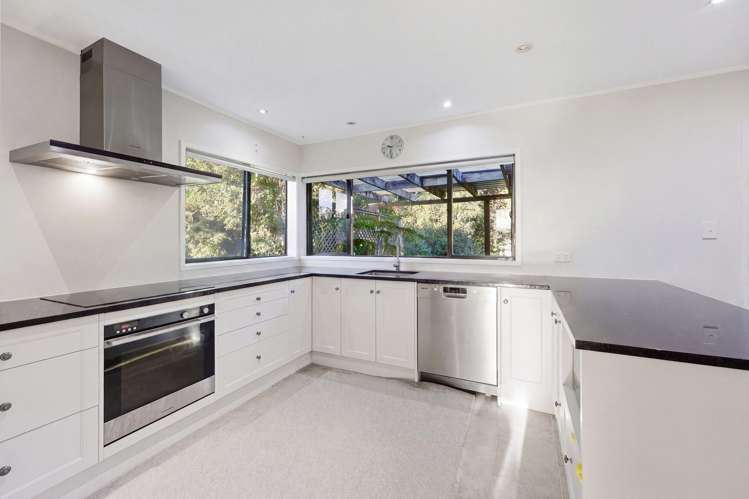 42 Murvale Drive Bucklands Beach_8