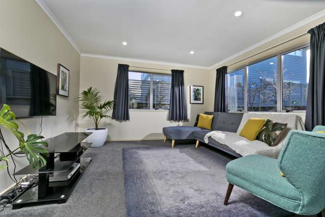 47 Maylee Crescent Gulf Harbour_3