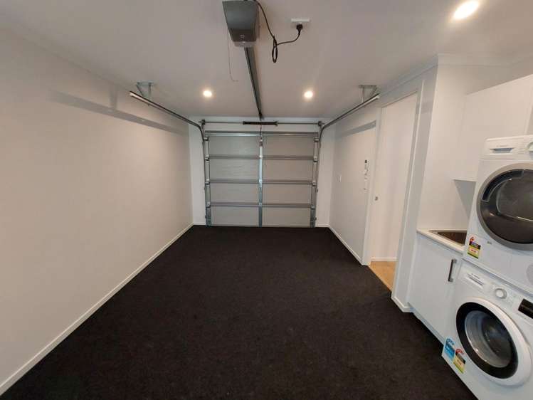 4/36 Herbert Road 10469_10