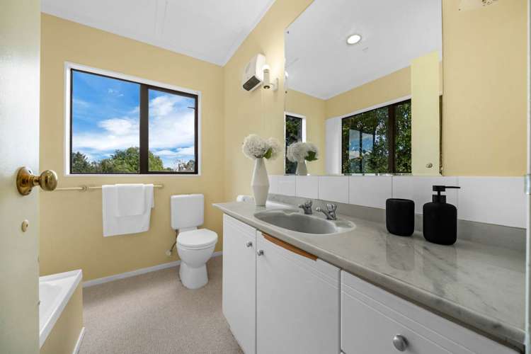 2/15 Micawber Place Mellons Bay_14