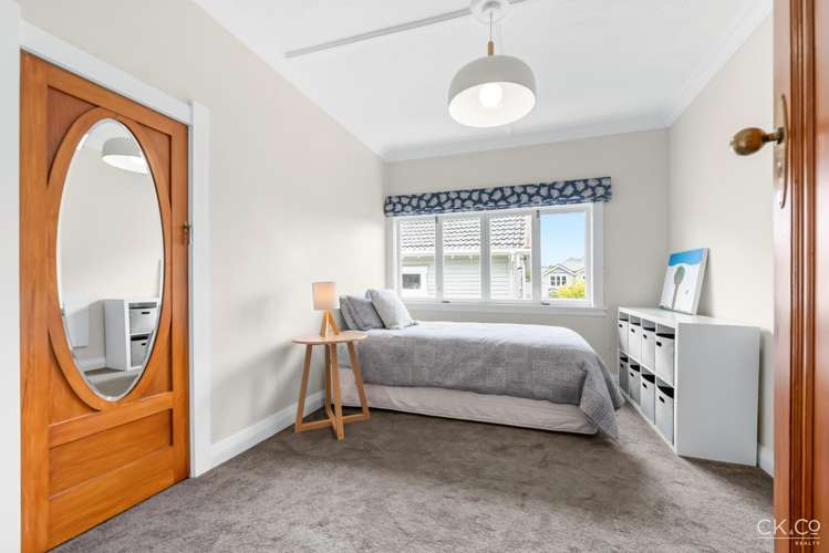 17 Saint Albans Grove Woburn_17