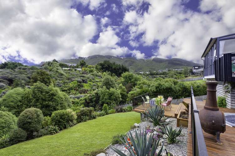 6 Ronald Scott Grove Riverstone Terraces_16