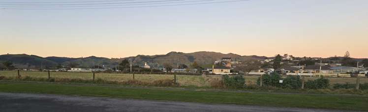 32 Coronation Street Paeroa_12