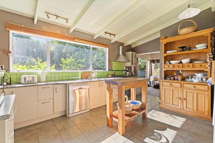 49 Dillons Point Road Islington_7