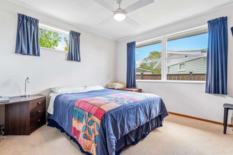 6 Clinton Avenue Te Atatu Peninsula_13