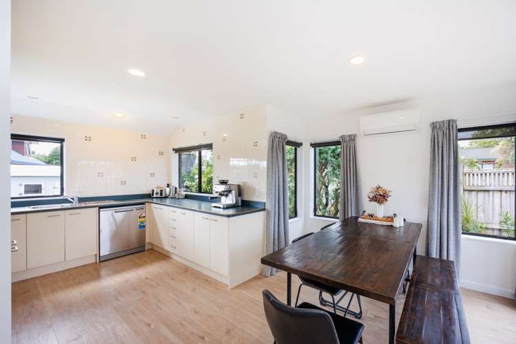 127 Summerhill Drive Fitzherbert_1