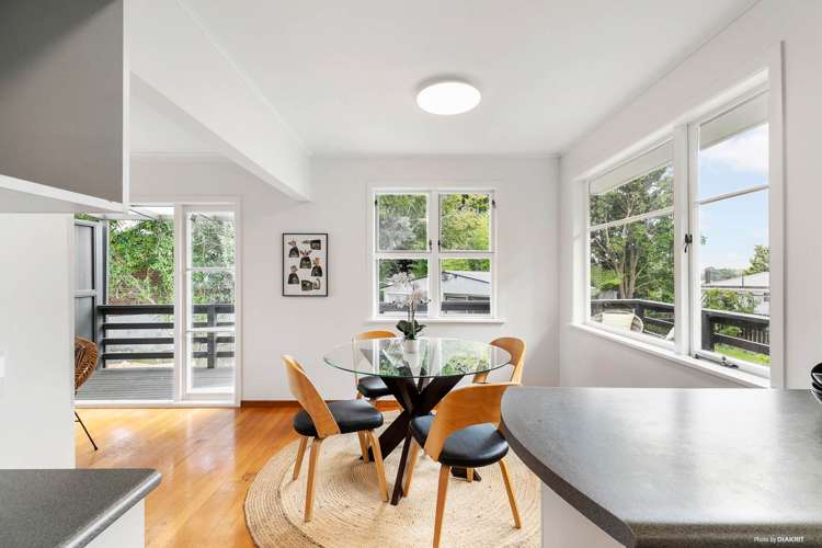 14 Royal View Road Te Atatu South_4