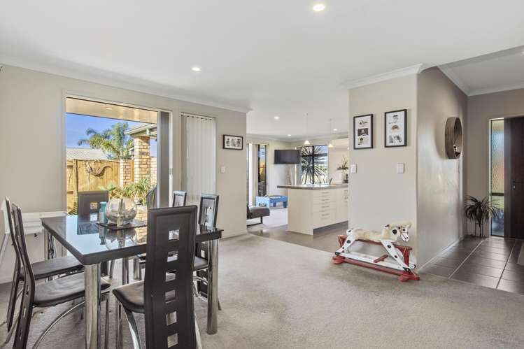 64 Arabian Drive Papamoa_4