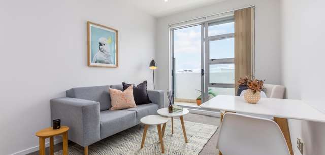 14G/32 Eden Cresent City Centre_1