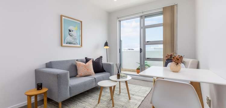 14G/32 Eden Cresent City Centre_1