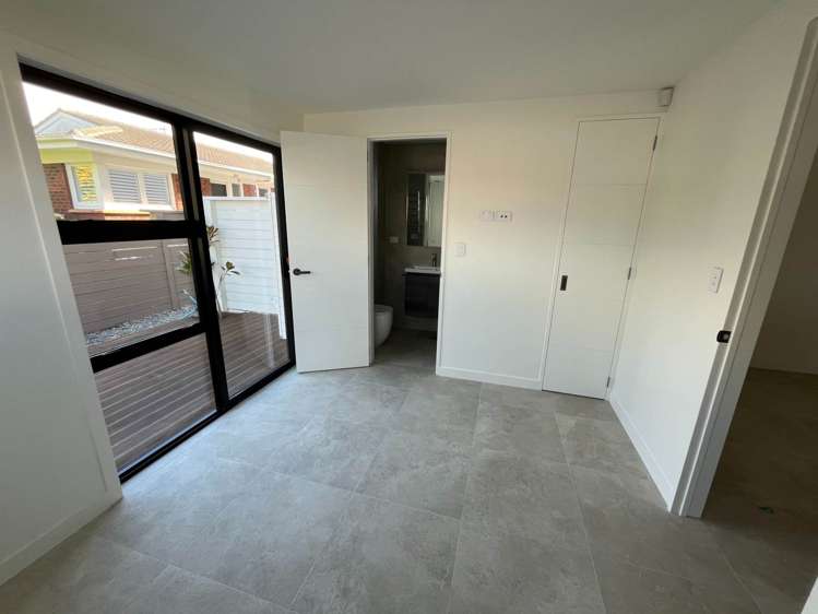 1/7 Erson Avenue Royal Oak_28