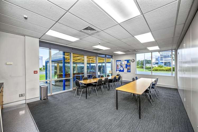 40 Neales Road East Tamaki_11