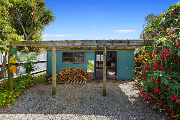 32 Kiharoa Street Otaki Beach_22