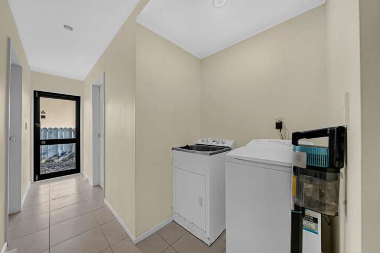 3/8 Margan Avenue New Lynn_12