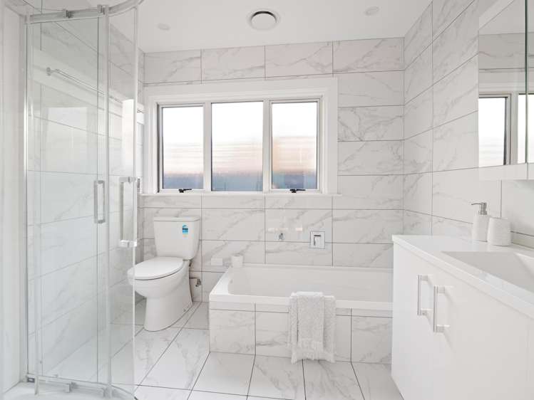 57 Hopkins Street Woolston_12