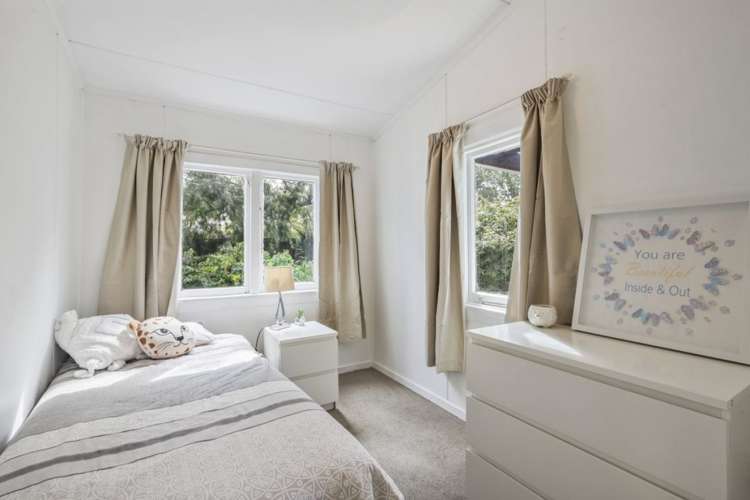 35 Penfold Square Leithfield_14