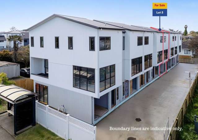 Brand New Modern Townhouse in Mt Wellington