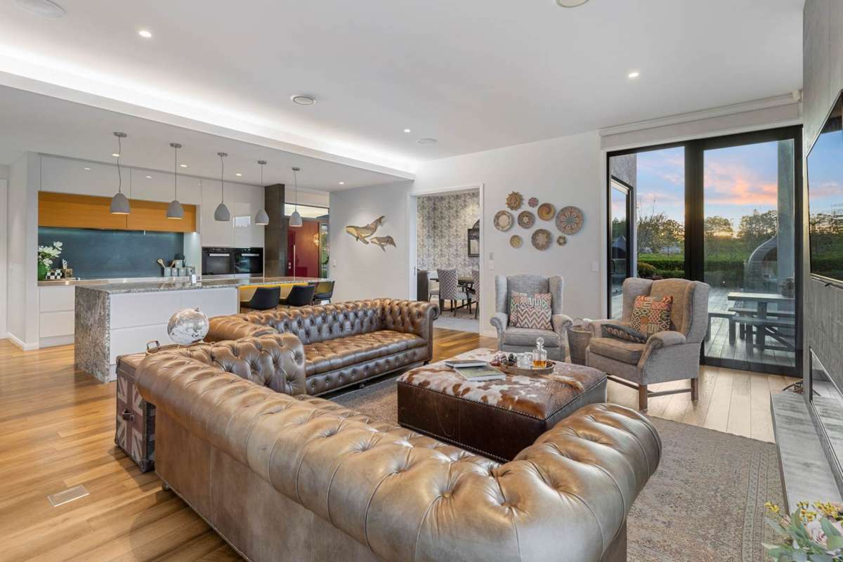 38 Hawthorne Lane_5
