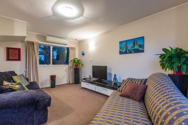 2/50 Grey Street Onehunga_3