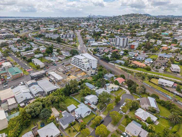 12 Ahiriri Avenue Avondale_23