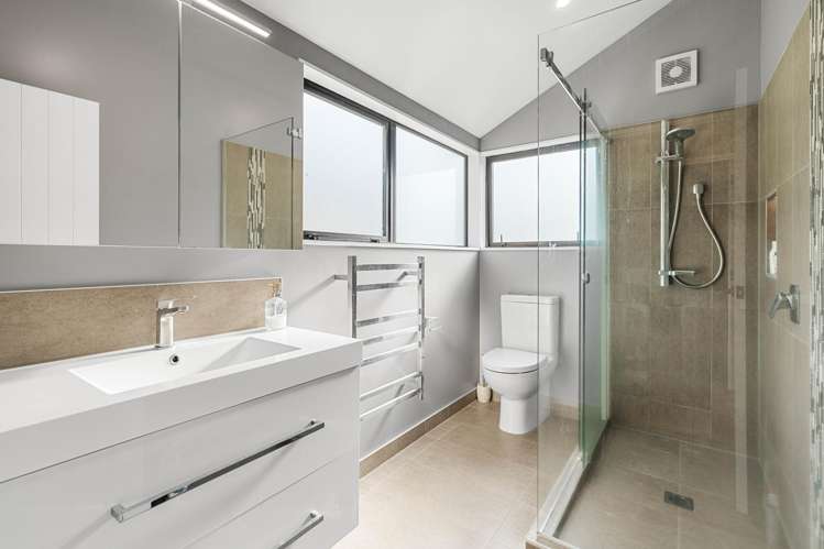 43 Lewis Road Lynmore_17