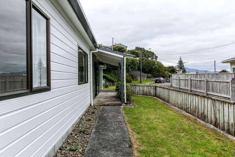 1/19 Mount View Place Spotswood_18