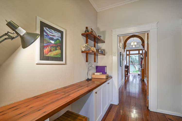 1205a Karamu Road North Mayfair_16