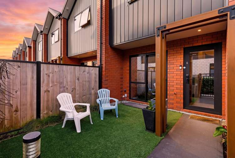 4/12 Biddle Crescent Taita_1
