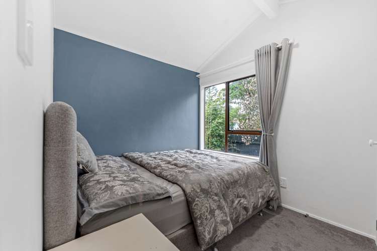 1/45 Valley View Road Glenfield_8