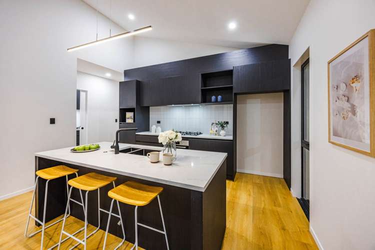 8 Gertrude Cole Road Clarks Beach_17