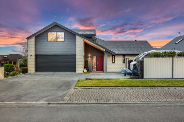 Forget previous pricing - Owner wants SOLD!