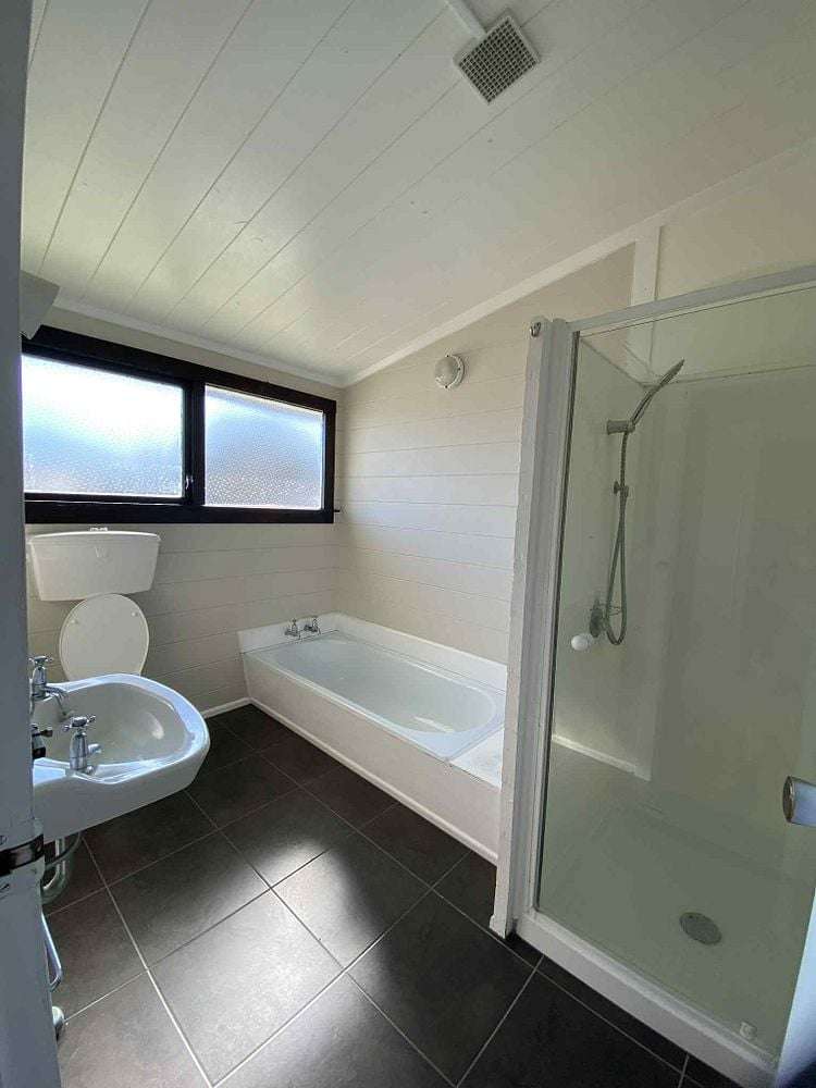 8 Walton Avenue Waikanae_13