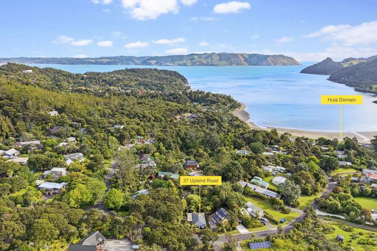 37 Upland Road Huia_19