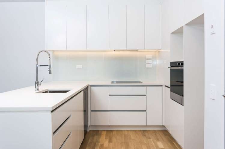 103/8B Lake Pupuke Drive Takapuna_5