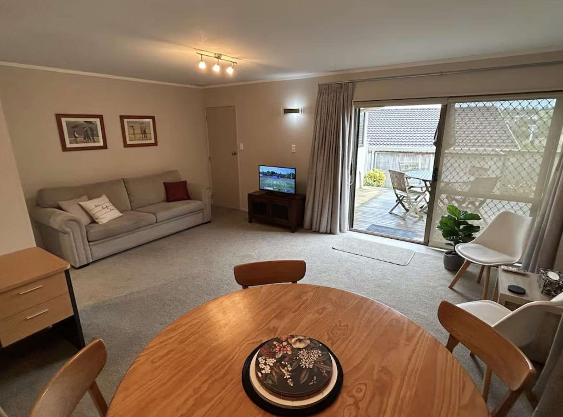 25 Galloway Crescent Farm Cove_0