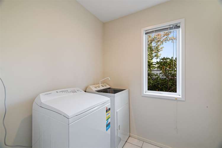 1/16 Hanover Place Ilam_18