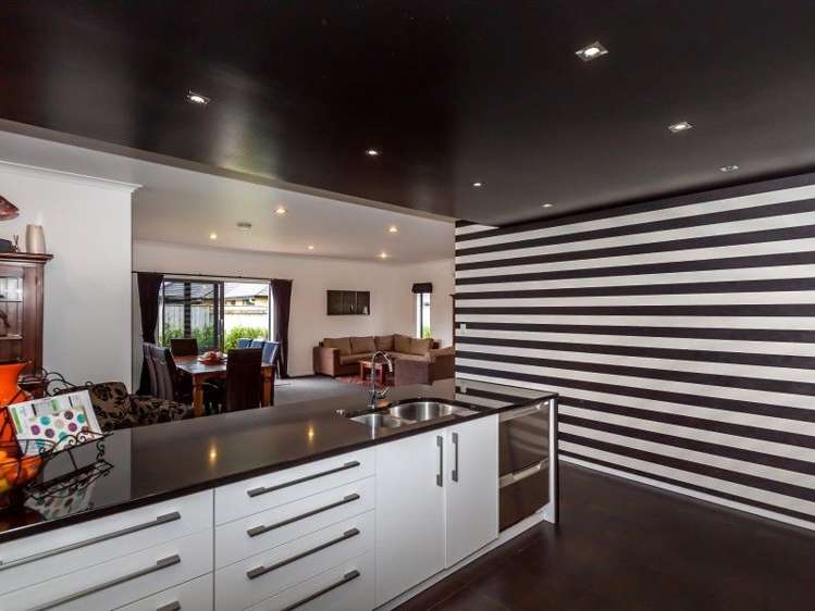 41 Liberty Grove Kelvin Grove_11