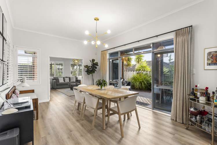 41 Saltwood Street Red Beach_5