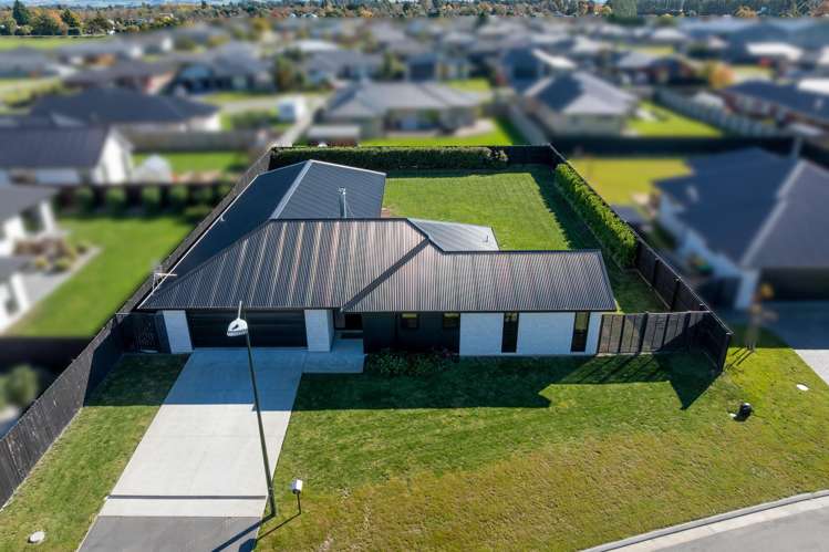 6 Westmorland Avenue Darfield_24
